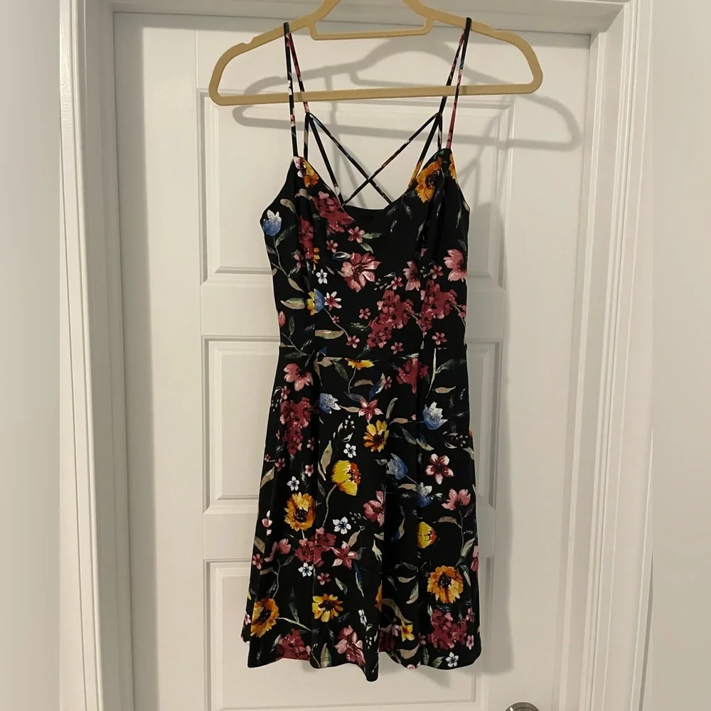 The General Good Reign Back Detail Brushed Knit Dress - Black Floral Dress - Picture 2 of 5